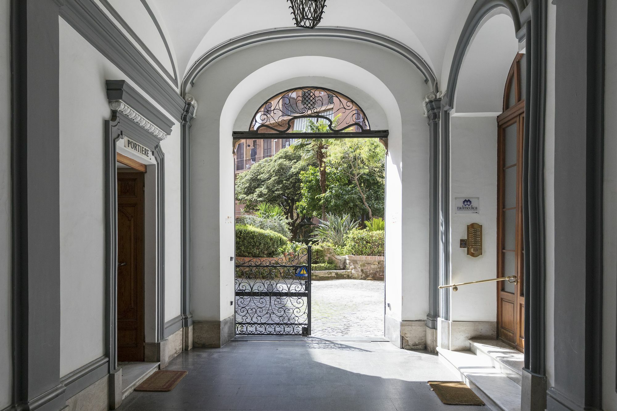 Stunning 1Br In San Pietro / Vaticano By Sonder Lägenhet Rom Exteriör bild