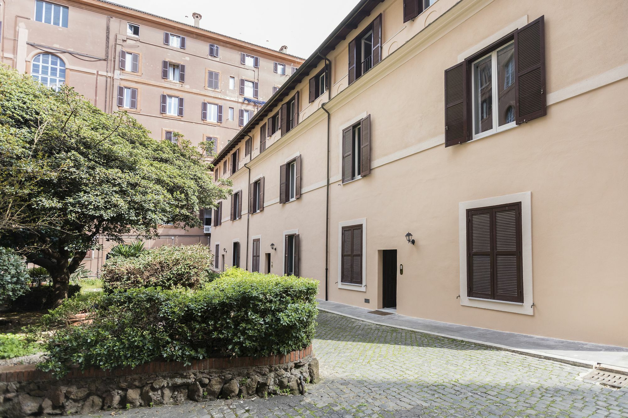 Stunning 1Br In San Pietro / Vaticano By Sonder Lägenhet Rom Exteriör bild